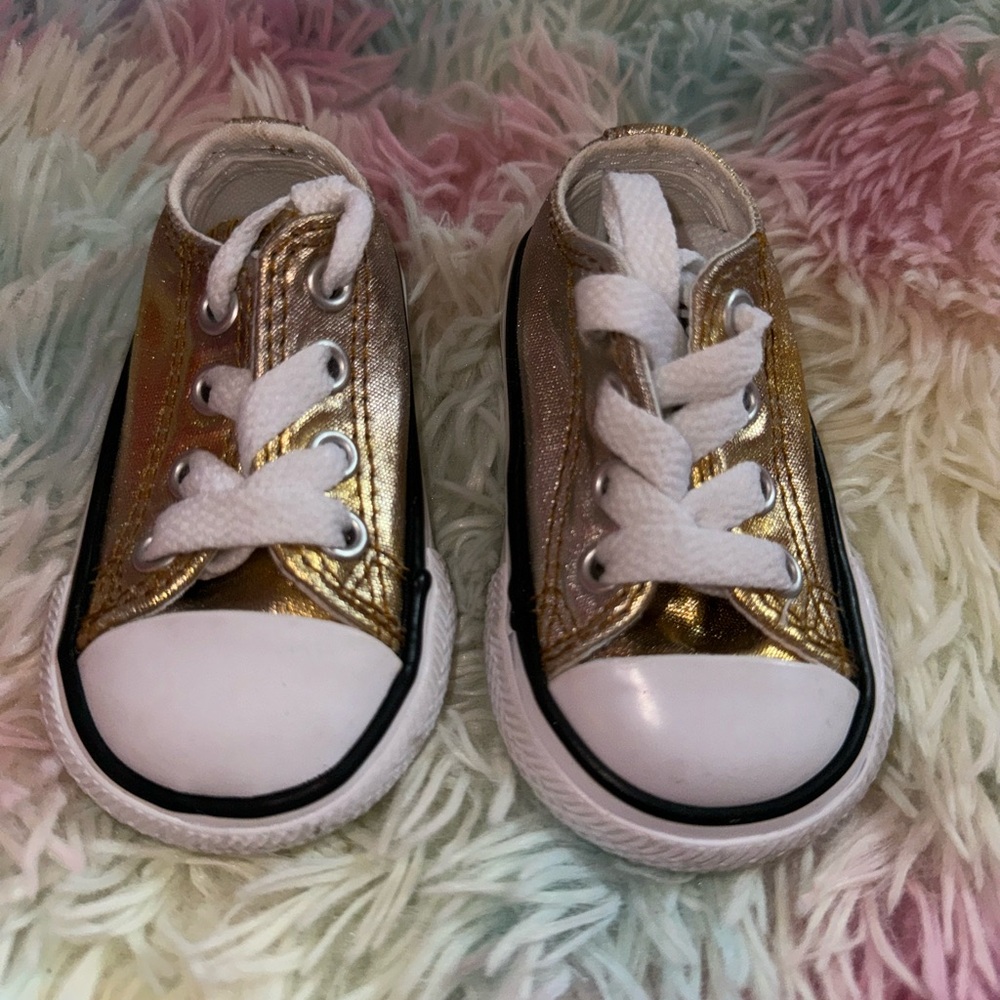 Gold Converse toddler size 2
